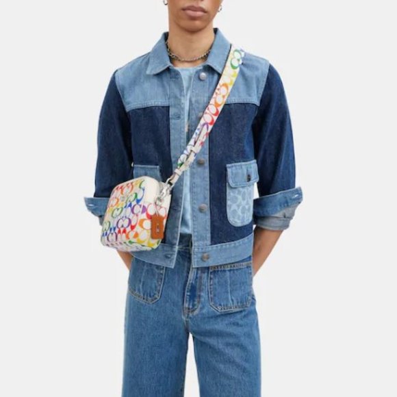 Coach Strap in Rainbow Signature Canvas & Calf Leather Silver/Chalk Multi NWT - Picture 2 of 5